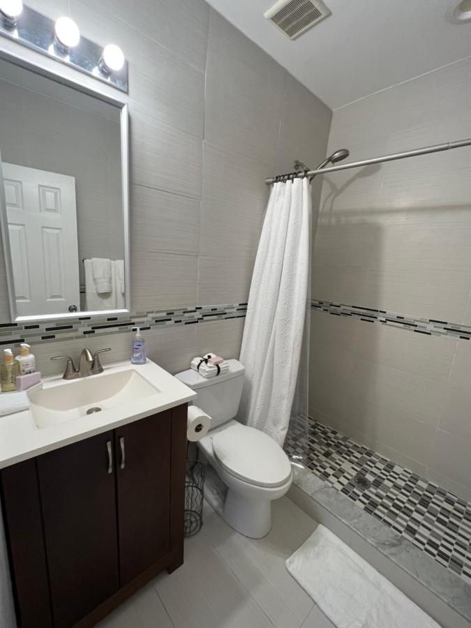 The Pearl Beachside Apartments On Hollywood Beach Экстерьер фото